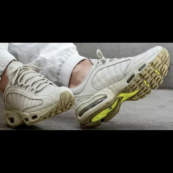 nike tailwind sandtrap